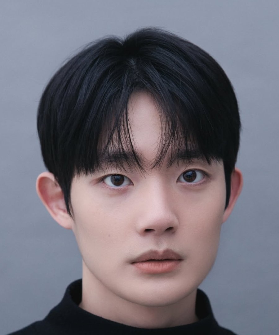 Lee Myung Joon photo