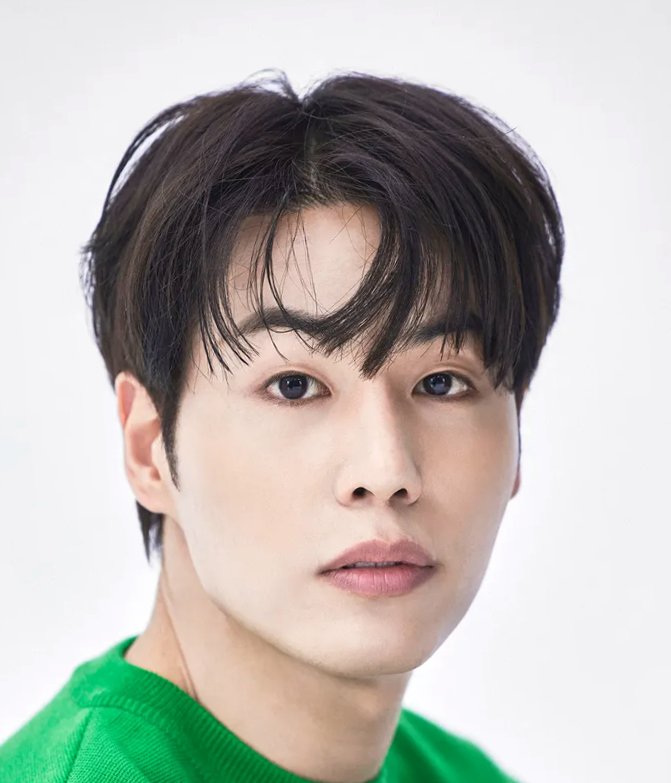 Na Hyun Woo photo