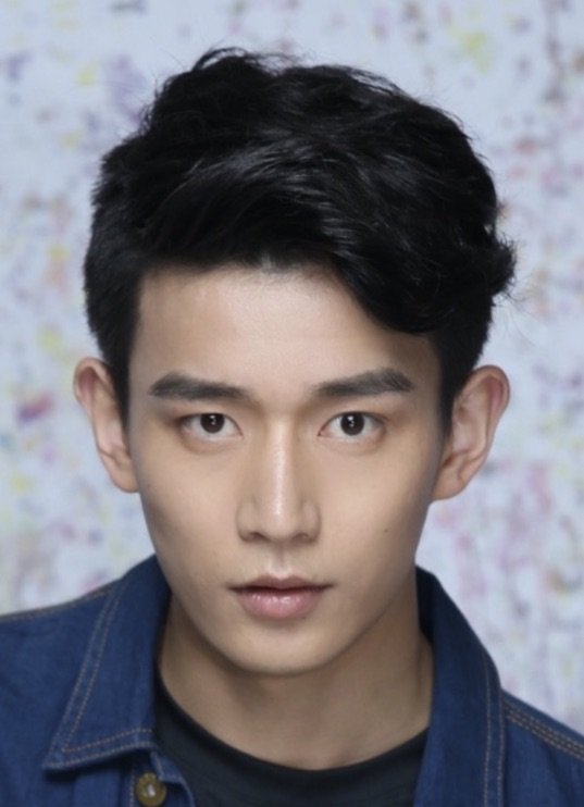 Huang You Qi photo