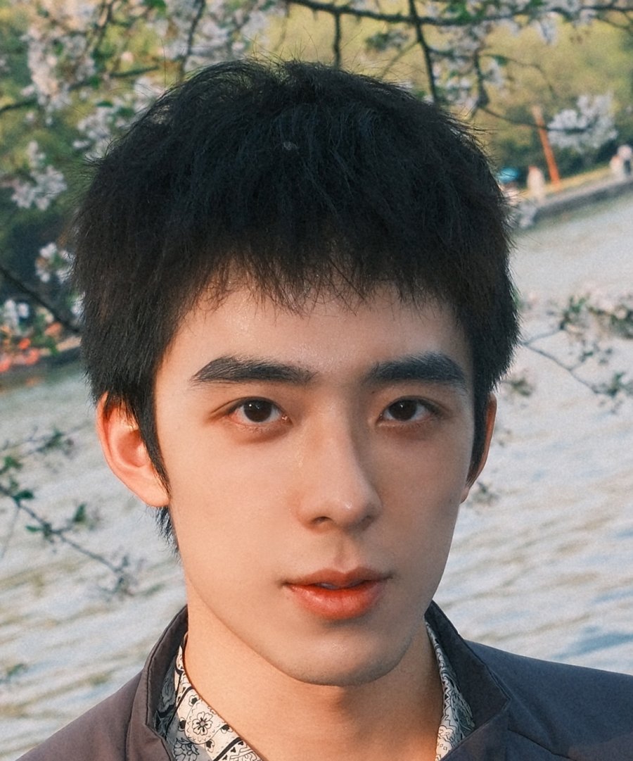 Yao Xing Hao photo