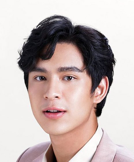 Donut Phattharapon Dejpongwaranon photo