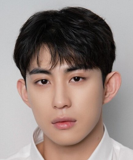 Lee Tae Hyung photo