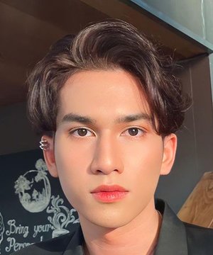 Pik Supawit Vichitrananda photo