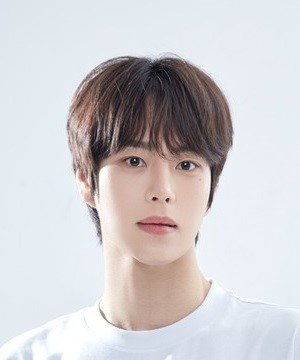 Min Yu Jun photo