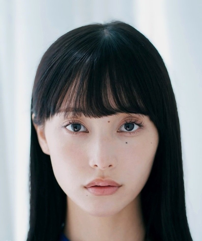 Yamada Aina photo