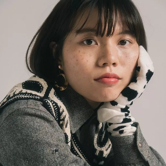 Kondo Emina photo