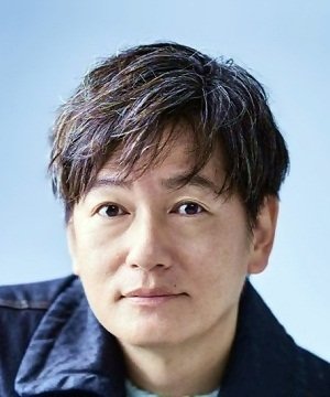 Iura Arata photo