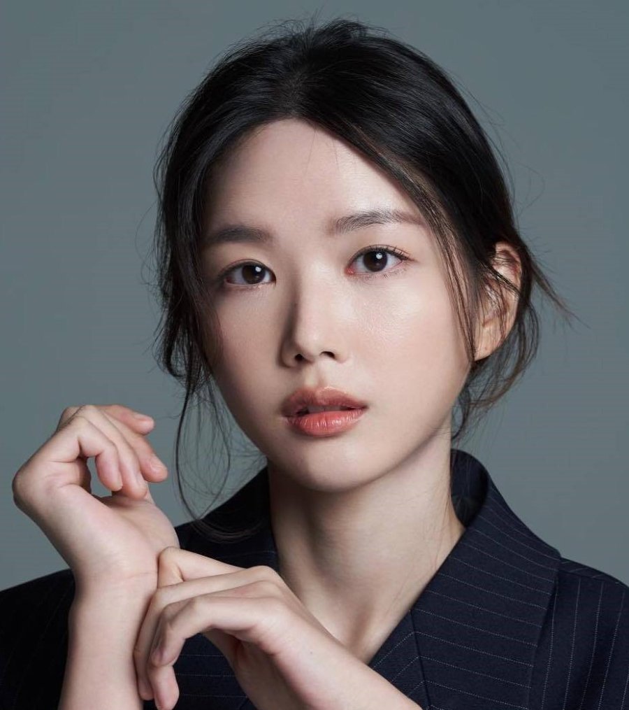 Kim So Young photo