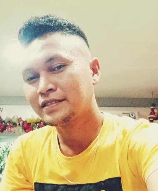 Jun Valcorza photo