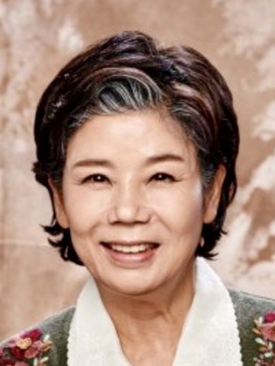 Park Hye Sook photo