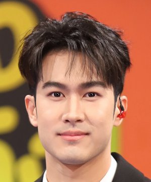 Poom Kiatipoom Banluechairit photo