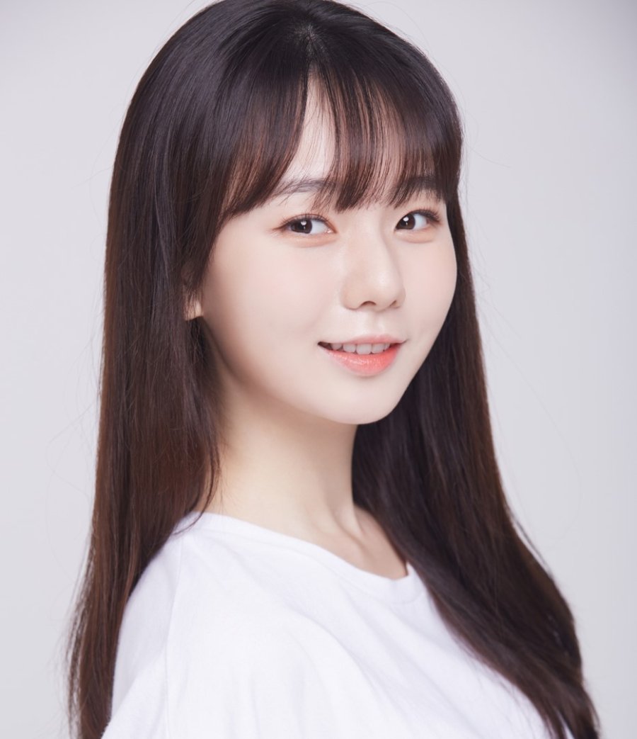 Kim Yi Yeong photo