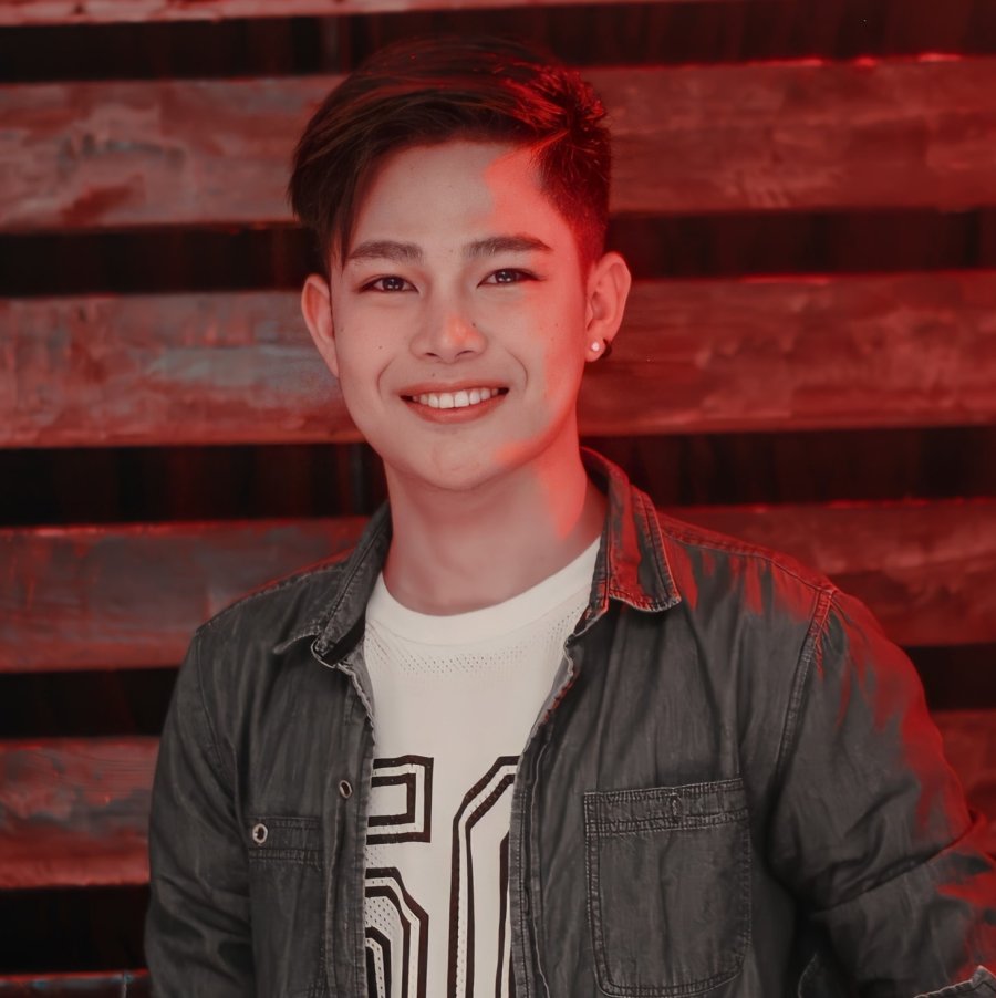 Gelo Calucin photo