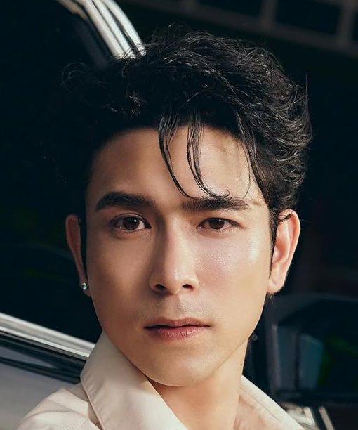Tommy Sittichok Pueakpoolpol photo