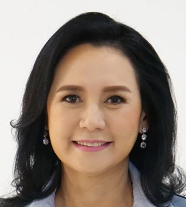 Mam Jintara Sukapat photo