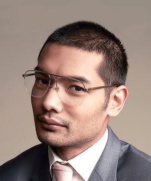 Adam Chalermchatri Yukol photo