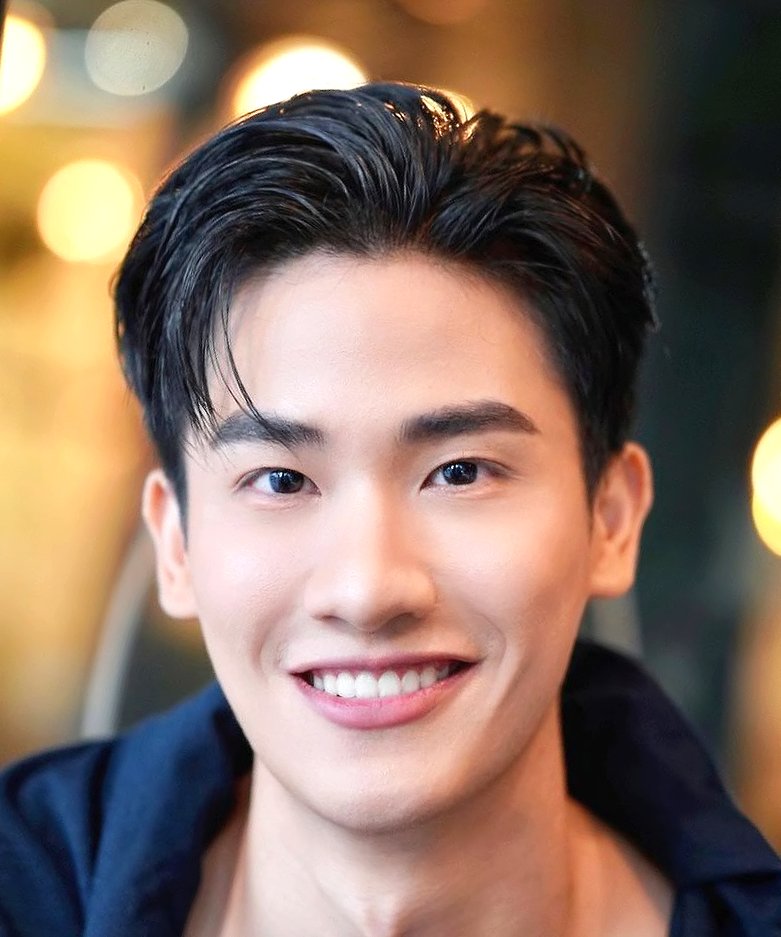 Tay Tawan Vihokratana photo
