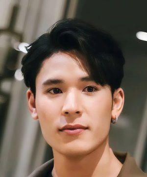 Pearl Satjakorn Chalard photo