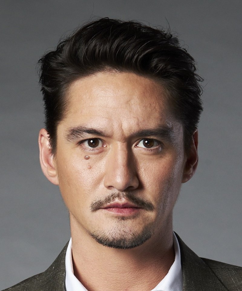Ananda Everingham photo