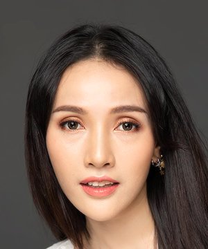 Kunying Amornrat Charoenpornrungsakul photo