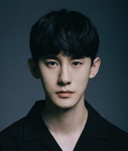Seol Jong Hwan photo