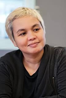 Tara Illenberger photo