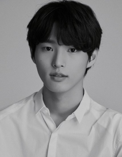 Park Tae In photo