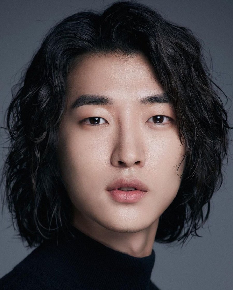 Kim Seong Soo photo