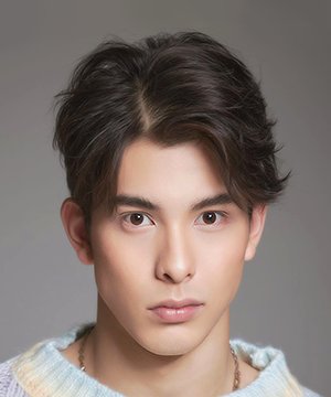 Dom Petchthamrongchai photo