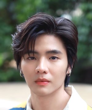 Top Piyawat Phongkanitanon photo