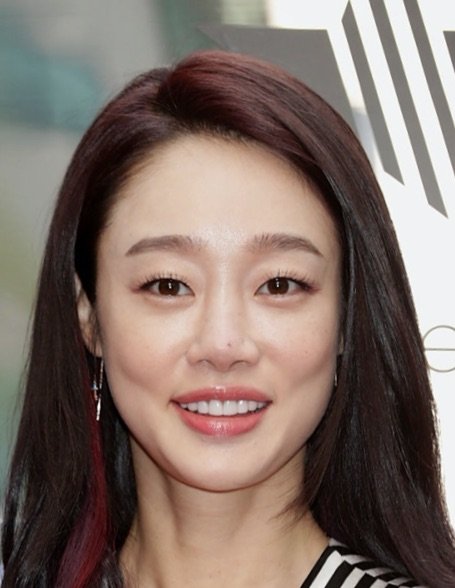 Choi Yeo Jin photo