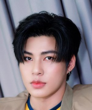 Tack Phongsakorn Sukiang photo