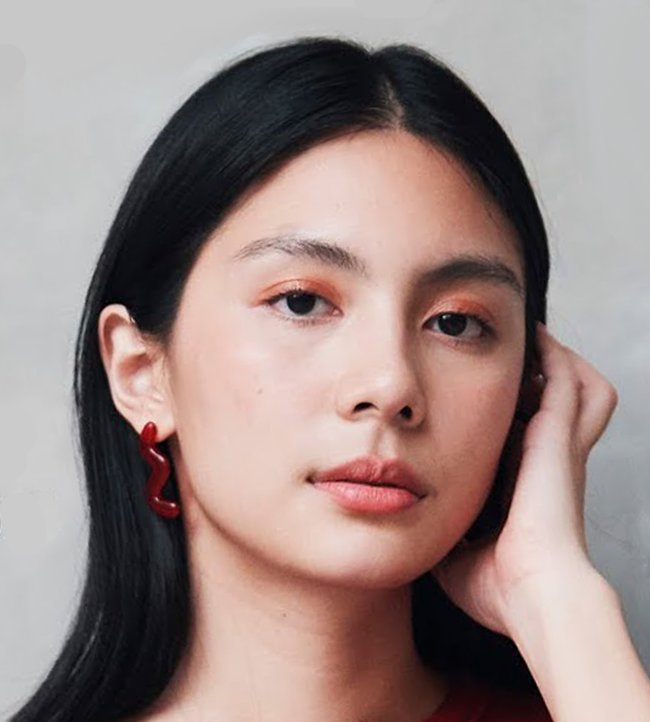 Fah Sarika Sathsilpsupa photo