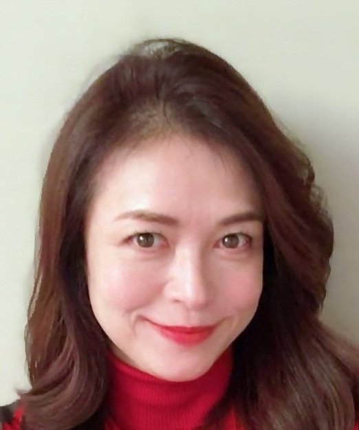 Yokoyama Megumi photo