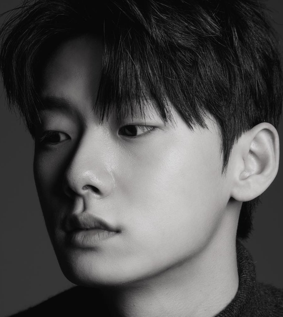 Hwang Seong Yun photo