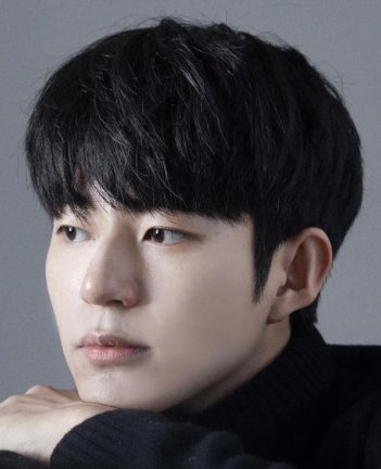 Yang Seung Bin photo