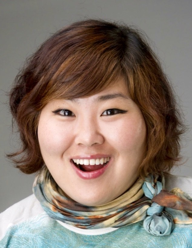 Hwang Mi Young photo