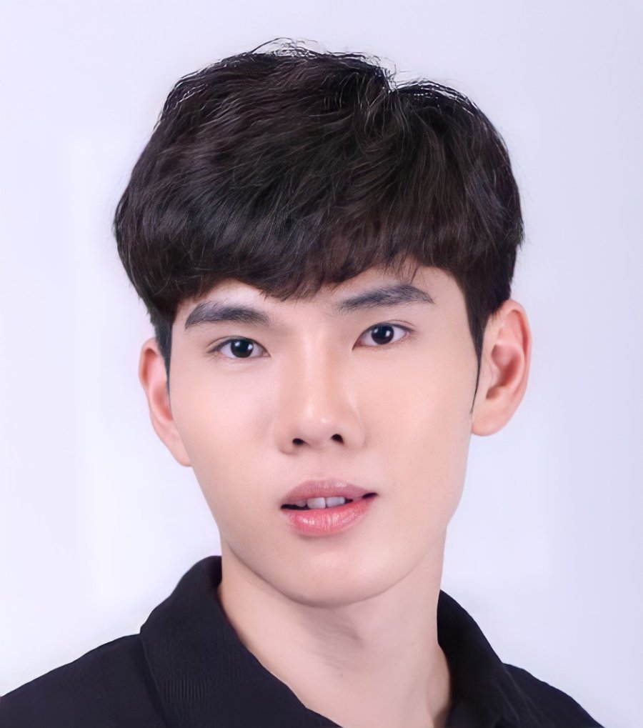 Mix Chayut Amatayakun photo