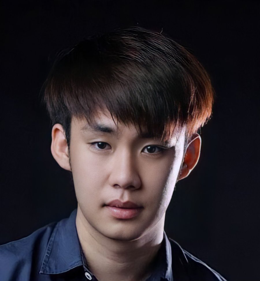 Tarw Ronapum Pengsaengthong photo