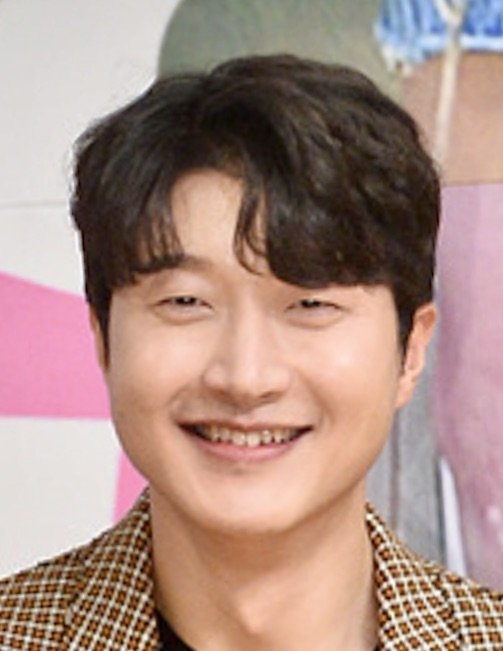 Jang Joon Hyun photo
