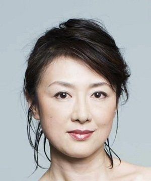 Akama Mariko photo