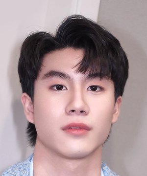 Tawan Putthisun Tiyapiboonchaiya photo