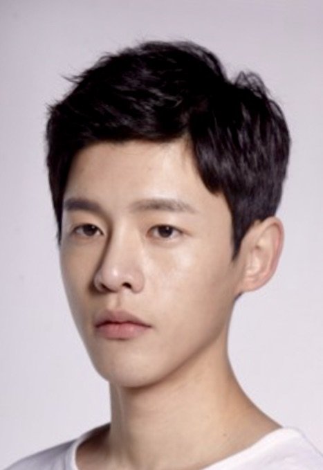 Hong Joon Ki photo