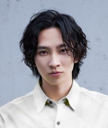Sato Shunsuke photo