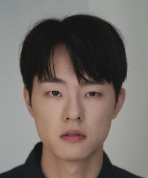 Kim Dong Hwi photo