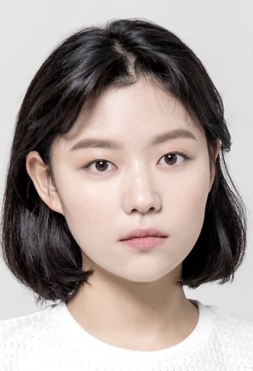 Jo So Young photo