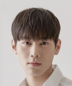 Lee Sang photo