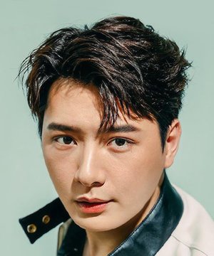 Krist Perawat Sangpotirat photo