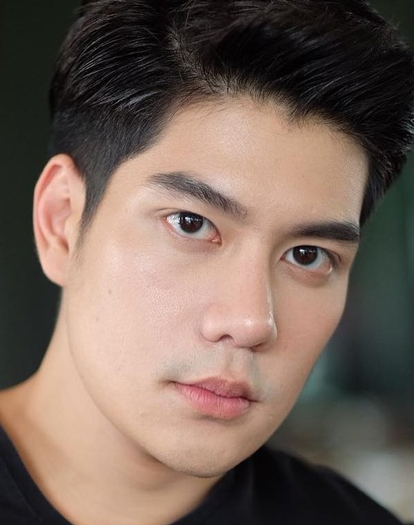 Win Chawinvut Kongtoranin photo