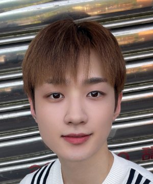 Kim Yong Seung photo